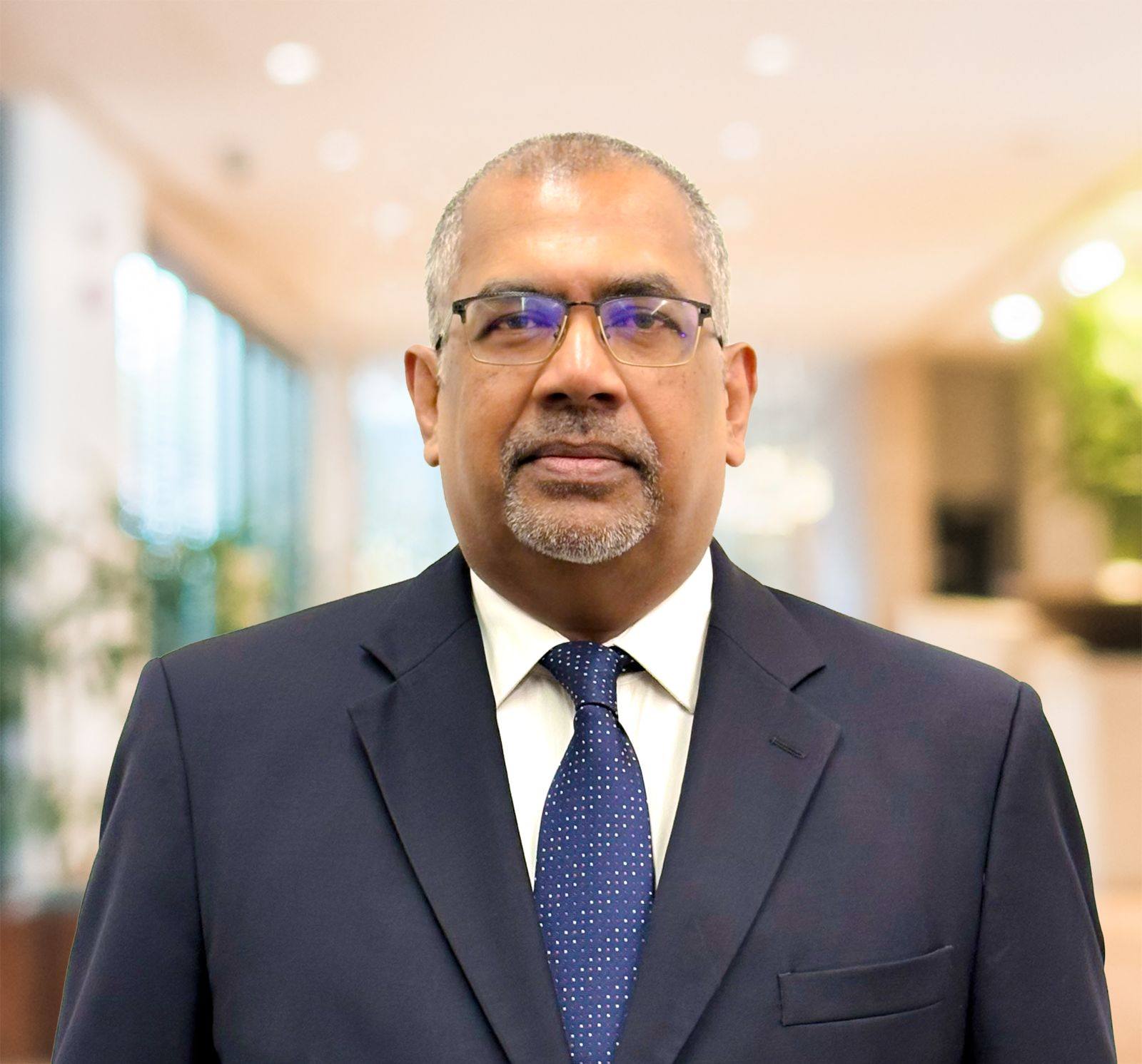 Mr. Reshan Dewapura